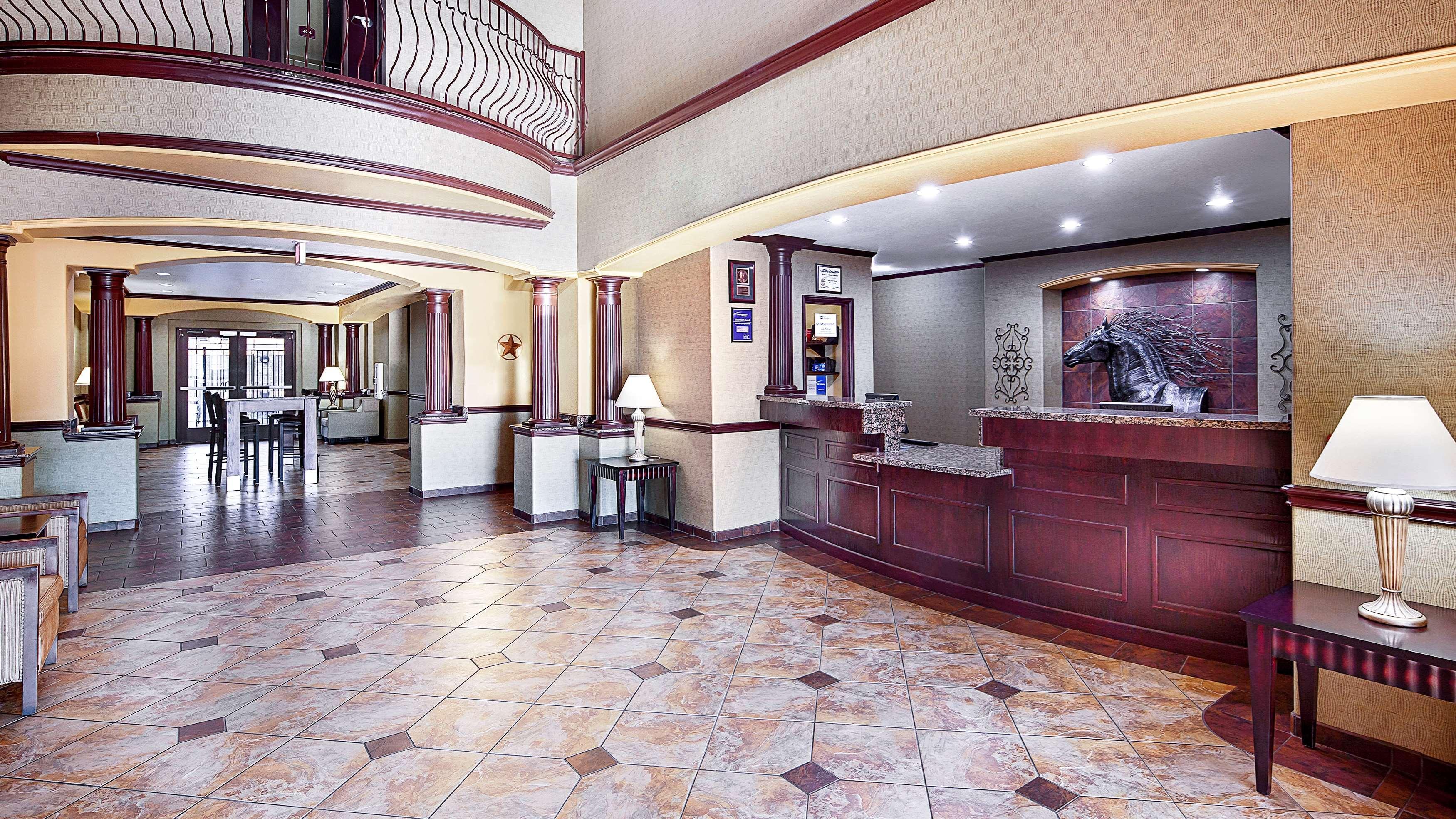 Best Western Plus Royal Mountain Inn & Suites Athens Esterno foto